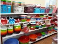 مرکز پخش عمده پلاستیک و بلور حراجی 2000 و 5000 فروش در تهران  - حراجی