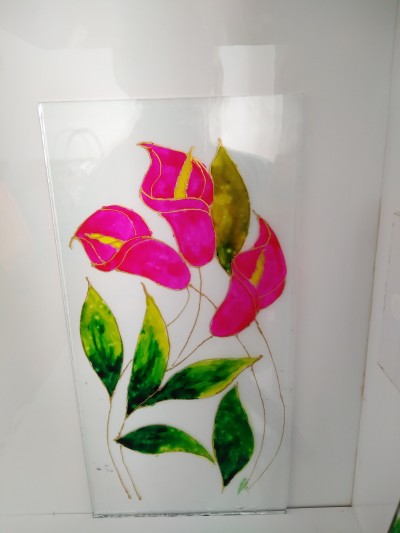 نقاشی ویترای گل شیپوری