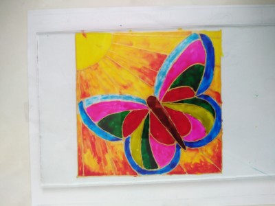 نقاشی ویترای پروانه و خورشید