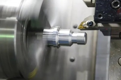  خدمات تراش سی ان سی CNC 