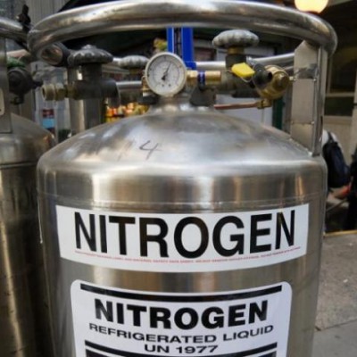 مخزن نیتروژن مایع 