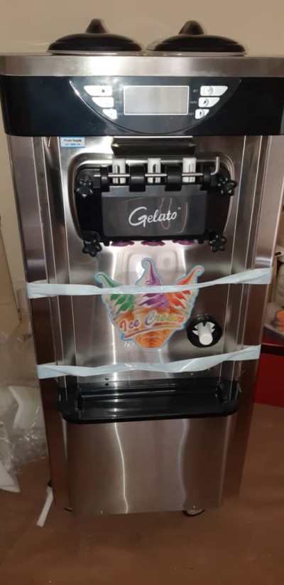 دستگاه بستنی قیفی ژلاتو کره ایی