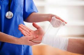 درمان تخصصی انواع زخم در منزل و کلینیک تخصصی زخم