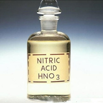 قیمت رقابتی اسید نیتریک در دکاموند شیمی