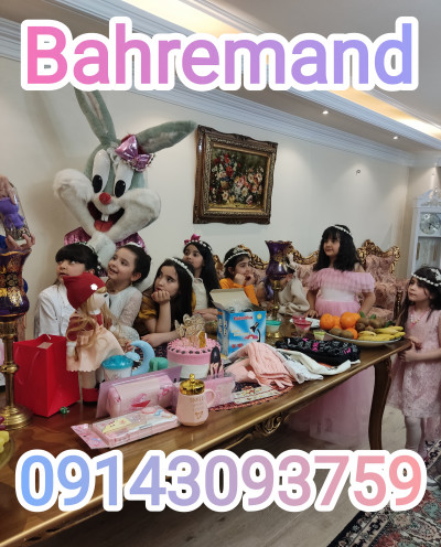 تولید فروش و کرایه لباس های عروسکی فانتزی تبلیغاتی و نمایشی بمدیریت خانم بهره‌مند 09143093759