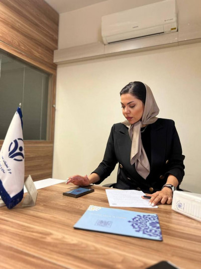 وکیل پایه یک دادگستری متخصص حقوقی