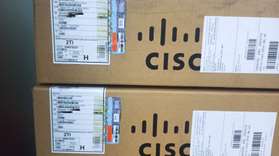 Cisco WS-C2960X-24PD-L سوییچ سیسکو