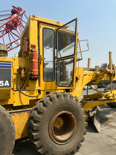 واردات انواع گریدر در بازرگانی بلوچ