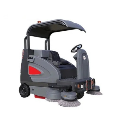 سوییپر سرنشین دار SWR-1900 برند ام تی کو