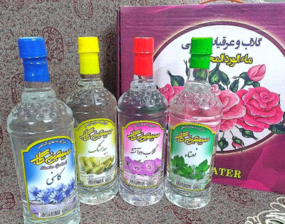 عرضه گلاب و عرقیات و معجون های گیاهی
