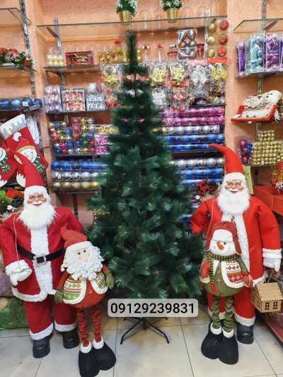 انواع درخت های کریسمس و تزیینات 